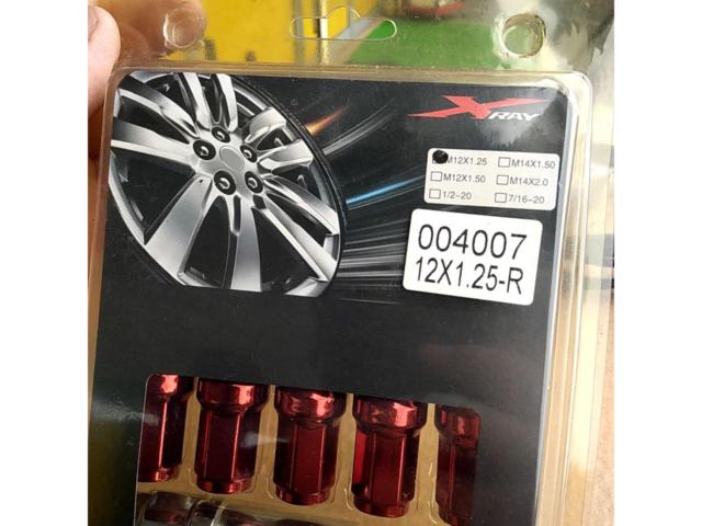 XRAY
Wheel lock red nuts
Sixteen
P1.25 × M12