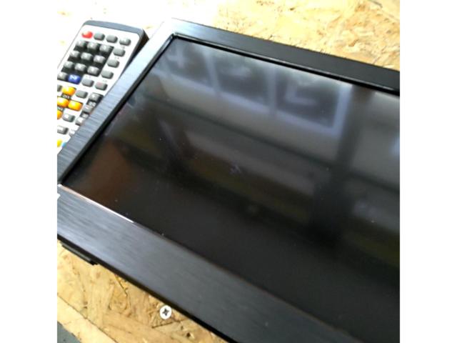 Diamond Head ポータブルテレビ 9V型 OT-MTV90TE