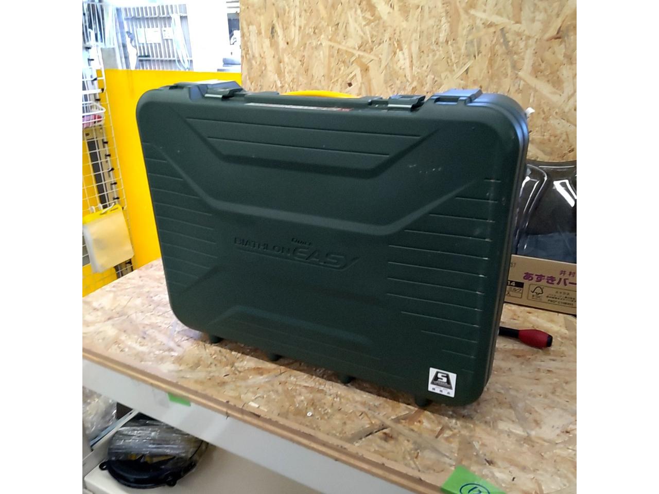 CAR-MATE (Carmate
BIATHLON
Quick
EASY
QE12