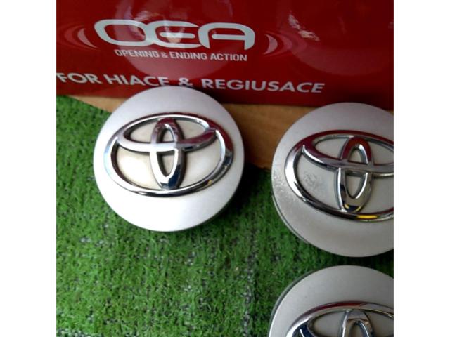 トヨタ純正(TOYOTA) オーナメントキャップ 4枚
