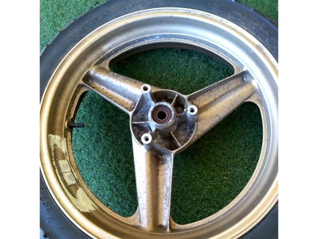 [Riders] HONDA
(Honda)
VT250 Spada
Original wheel front and back set