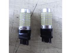 メーカー不明 LEDバルブ 【3157(T25) ホワイト ダブル球】