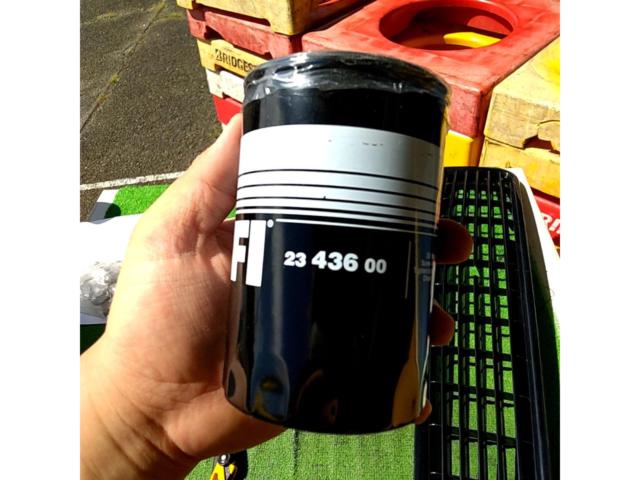 【未使用】UFI Filters オイルフィルター 品番23.436.00