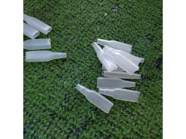 Unused Amon
Flat type terminal
250 type female set
Part number 3311
AV(S)
0.5-2 sq