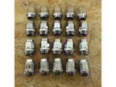 Unknown Manufacturer
Chrome-plated wheel nuts M12xP1.5
19 HEX
20]