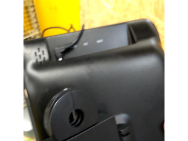 メーカー不明 モニター