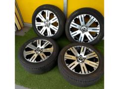 三菱純正(MITUBISHI) デリカD:5 後期ホイール+TOYO CL1 SUV