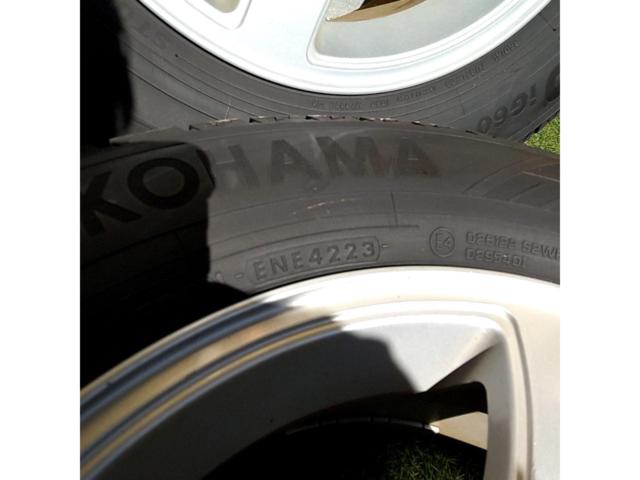 Studless SX
Silver 5-spoke multi-wheel + YOKOHAMA
iceGUARD
iG60