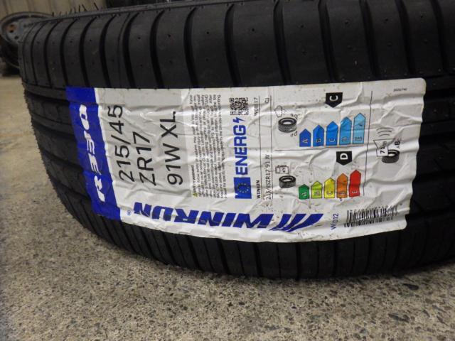 トヨタ純正(TOYOTA) 50系プリウス ツーリング純正ホイール + WINRUN R330 215/45R17 91W XL