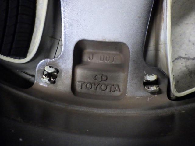 トヨタ純正(TOYOTA) 50系プリウス ツーリング純正ホイール + WINRUN R330 215/45R17 91W XL