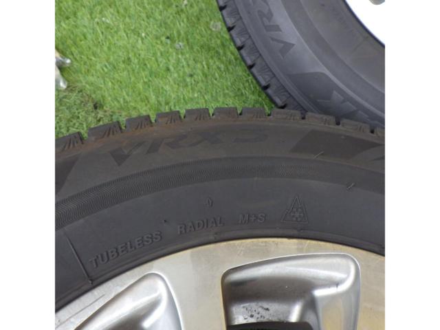 Studless BALMINUM
TR10
+
BRIDGESTONE
BLIZZAK
VRX3