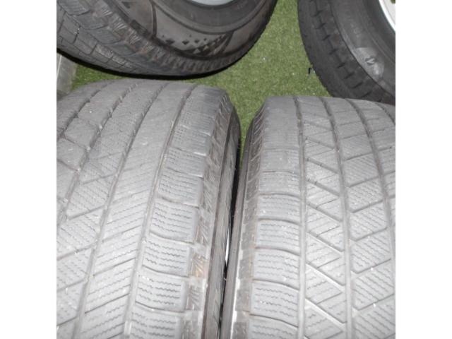 Nissan studless tires
Genuine OP
Six twin-spoke wheel
+
BRIDGESTONE
BLIZZAK
VRX3