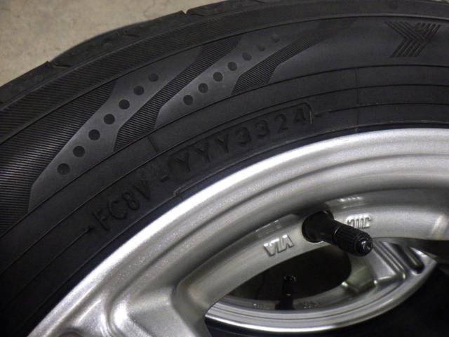 BRIDGESTONE(ブリヂストン) BALMINUM(バルミナ) VR5 (4HOLE)  + YOKOHAMA(ヨコハマ) BluEarth-RV RV03CK