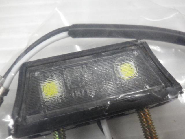 NICICNC プレートホルダーLEDナンバープレートライト Z09044