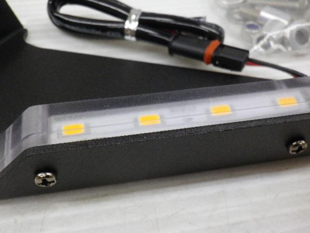 メーカー不明 フロントウィンカーレンズ Z09045