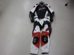 Alpinestars
Racing suits
Z09278