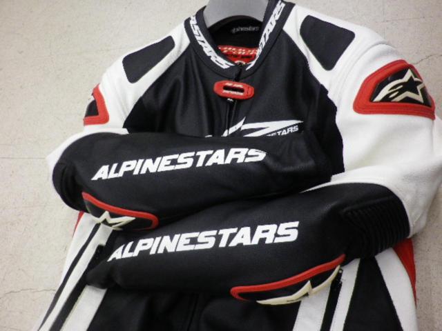 Alpinestars
Racing suits
Z09278