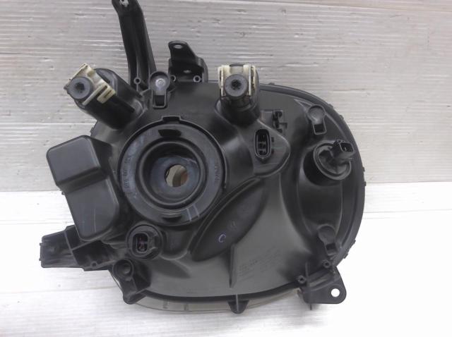 スズキ純正 ヘッドライト 左右セット 〔ラパン HE22S〕 Z09305