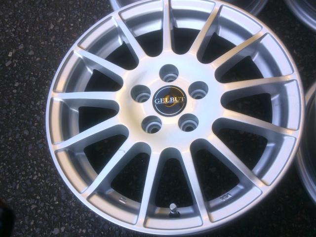 YellowHat GELBUT YPW01 15インチホイール Z09411