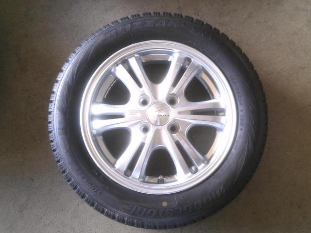 FUJI COPP WB + BRIDGESTONE BLIZZAK VRX2 155/65-14 タイヤホイール4本セット Z09197