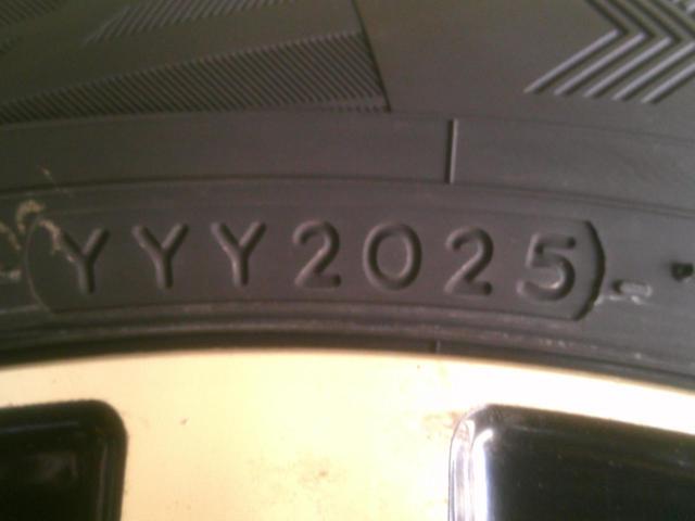 MANARAY SPORT EUROSPEED XR10 + YOKOHAMA iceGUARD iG70 155/65-14 タイヤホイール4本セット Z09199