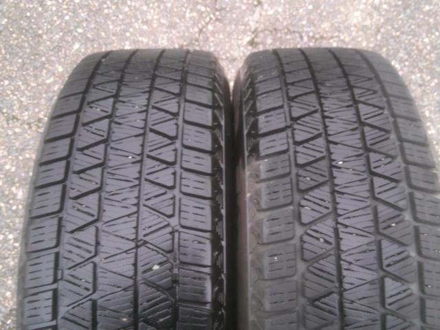 YOKOHAMA GRASS+BRIDGESTONE BLIZZAK DM-V3 Z09287