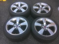 Subaru genuine
Impreza
WRX
STI
+
YOKOHAMA
iceGUARD
iG70
245 / 40-18
Z09343