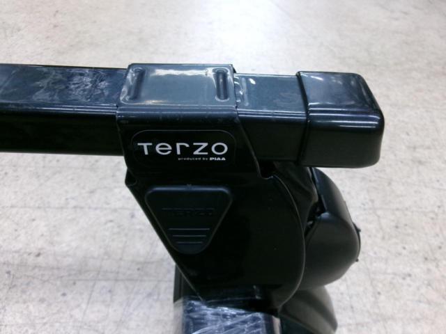 TERZO
Base carrier set
*Square bar/roof-on type