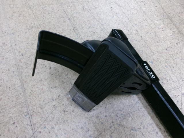 TERZO
Base carrier set
*Square bar/roof-on type