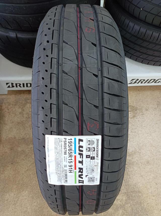 BRIDGESTONE LUFT RVⅡ 91H