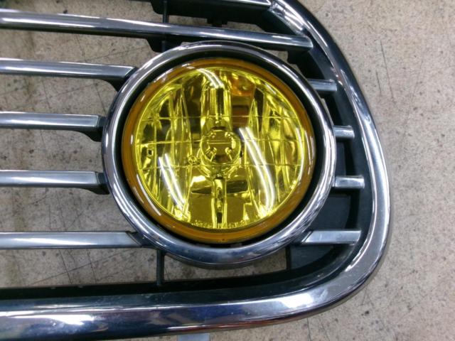 ダイハツ純正 L700系 ミラジーノ フロントグリル ※イエロー丸型フォグ付 【53141-97208】