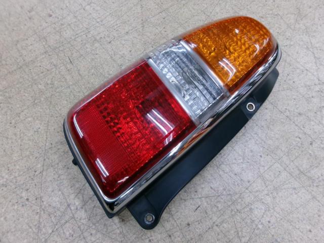 ダイハツ純正 L700系 ミラジーノ 純正 テールレンズ 【ICHIKOH 7462L】  ※左側のみ