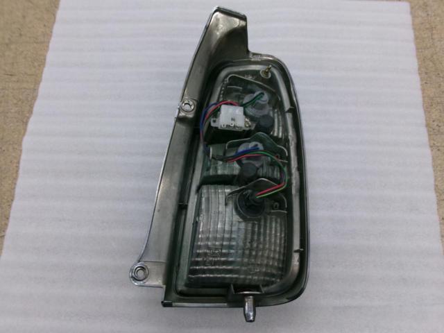 ダイハツ純正 L700系 ミラジーノ 純正 テールレンズ 【ICHIKOH 7462L】  ※左側のみ