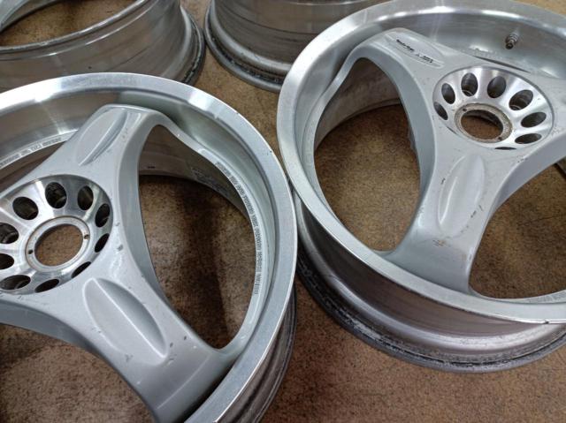 RAYS VOLK RACING C-ULTRA FORGED/鍛造2ピースホイール ※1本オフセット違い
