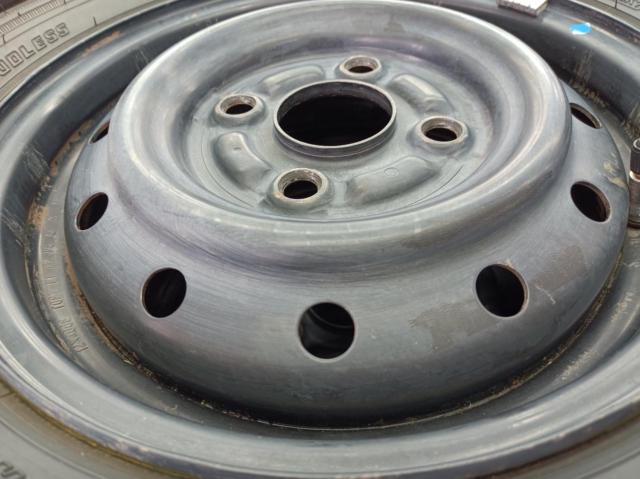 メーカー不明 TOPY製 12インチスチール+GOODYEAR ICENAVI CARGO 80/78N LT