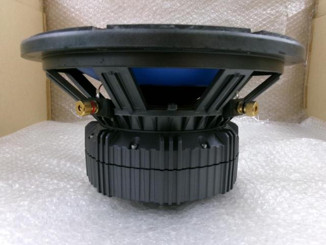 ALPINE
DDDrive
DDW-F30A
* '12 (30cm) woofer