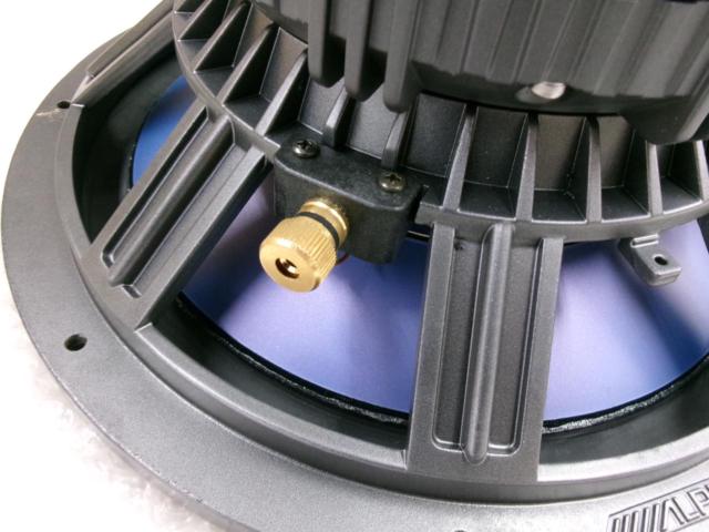 ALPINE
DDDrive
DDW-F30A
* '12 (30cm) woofer