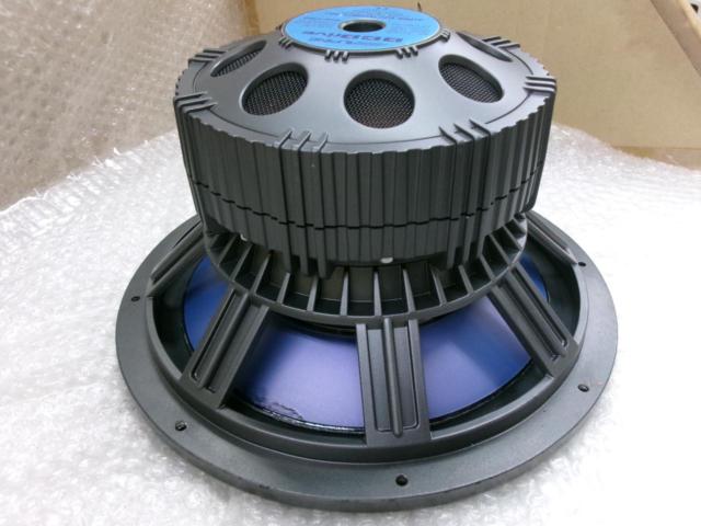 ALPINE
DDDrive
DDW-F30A
* '12 (30cm) woofer