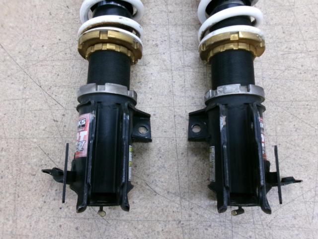HKS
HIPER
MAX
GTⅣ
* Full tap type car harmony with damping force adjustment function