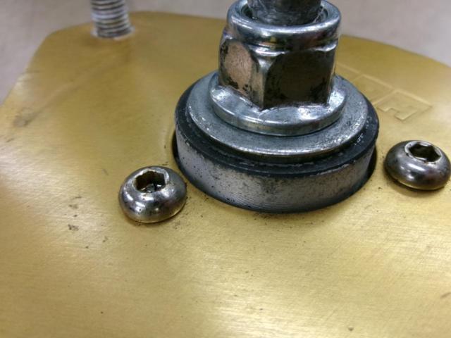 HKS
HIPER
MAX
GTⅣ
* Full tap type car harmony with damping force adjustment function