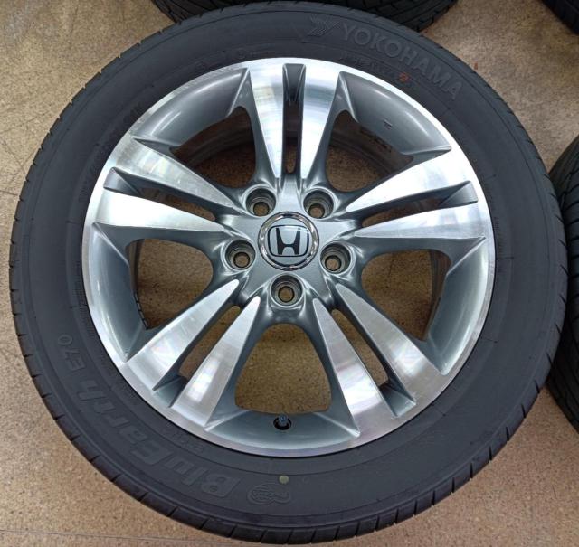 HONDA 純正 RN6系 RSZ ストリーム + YOKOHAMA BluEarth E70 E70NZ 91V