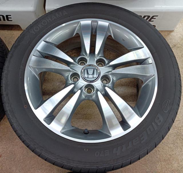 HONDA 純正 RN6系 RSZ ストリーム + YOKOHAMA BluEarth E70 E70NZ 91V