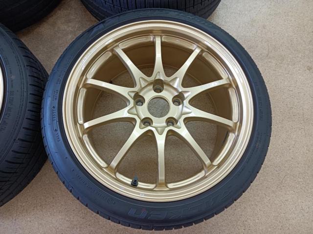 RAYS VOLK RACING CE28N-plus+FALKEN AZENIS FK510 95Y XL
