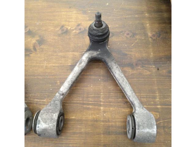 Toyota
80-series
Supra
Genuine
Front upper arm