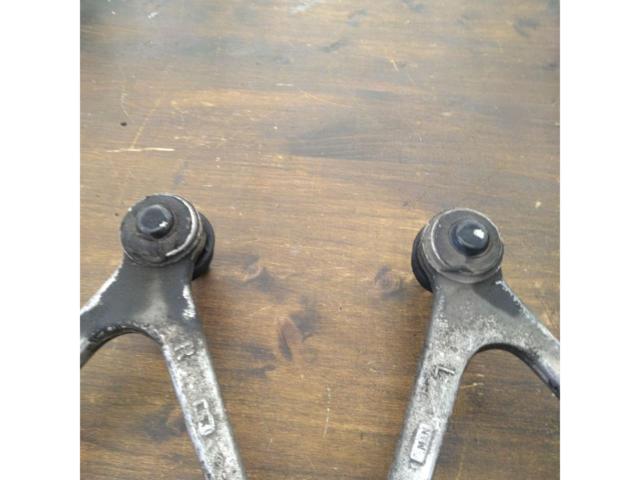 Toyota
80-series
Supra
Genuine
Front upper arm