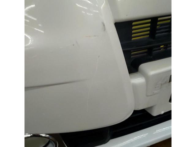 Daihatsu
Move Custom
LA100S
Late genuine front bumper