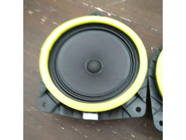 Toyota
200 series
Hiace
Genuine
Front speakers