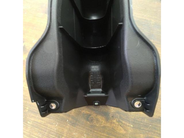 Toyota
200 series
Hiace
Genuine steering column cover