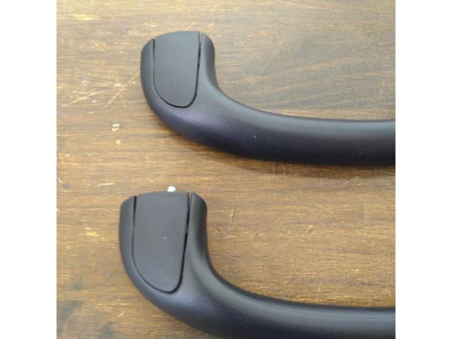Toyota
200 series
Hiace
Genuine assist grip
