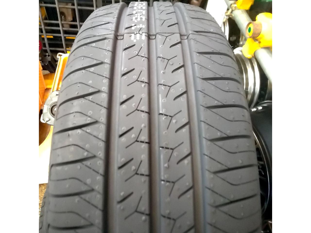 GOODYEAR
EfficientGrip
ECO
EG03
